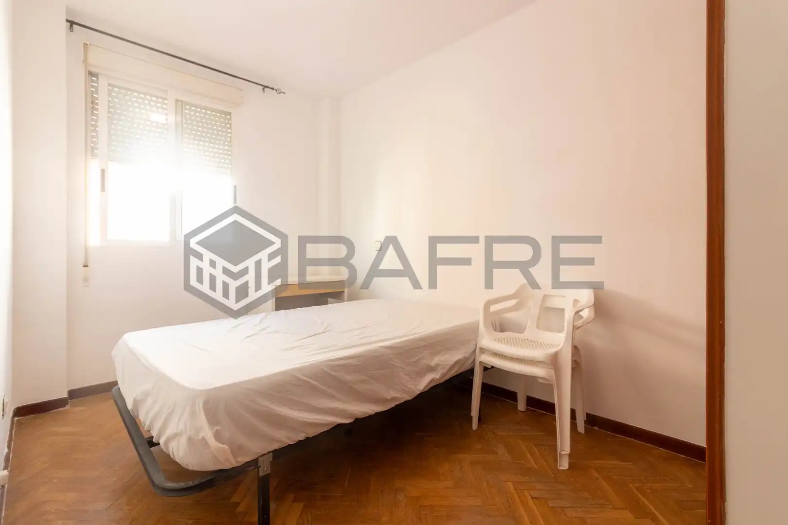 Schlafzimmer von Wohnung zum Verkauf in Madrid mit Klimaanlage und Abstellraum