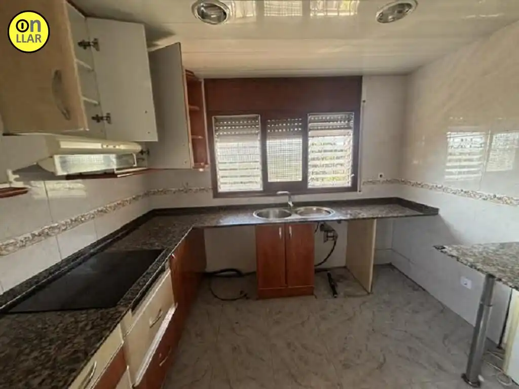 Cuina de Casa o xalet en venda en Vilanova del Vallès