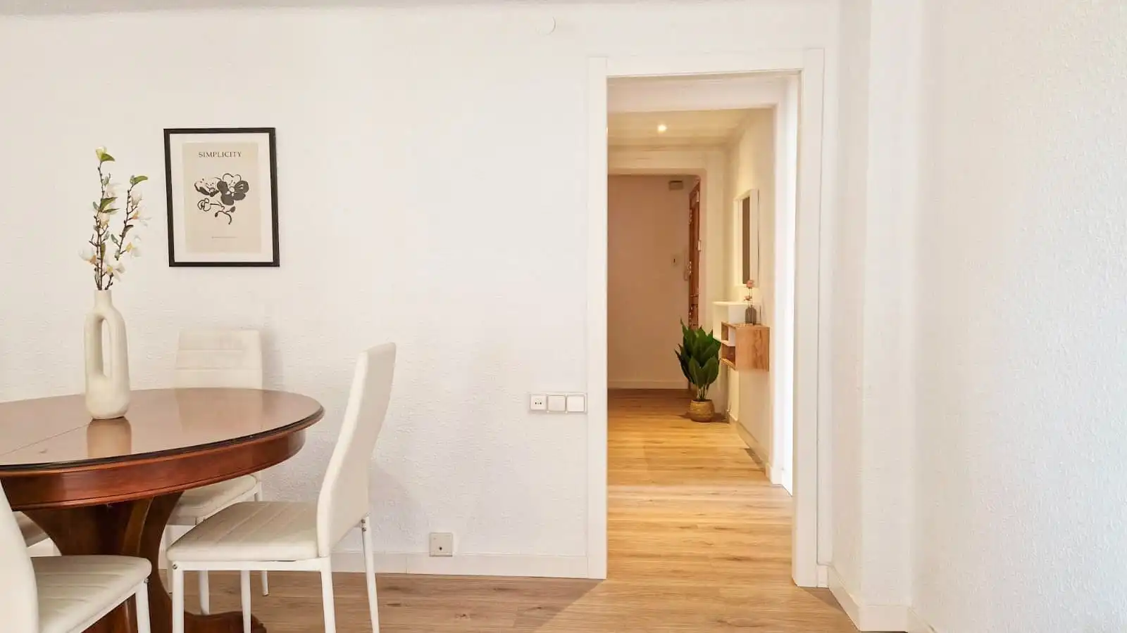 Wohnung zum Verkauf in Alcoy / Alcoi mit Klimaanlage, Terrasse und Möbliert