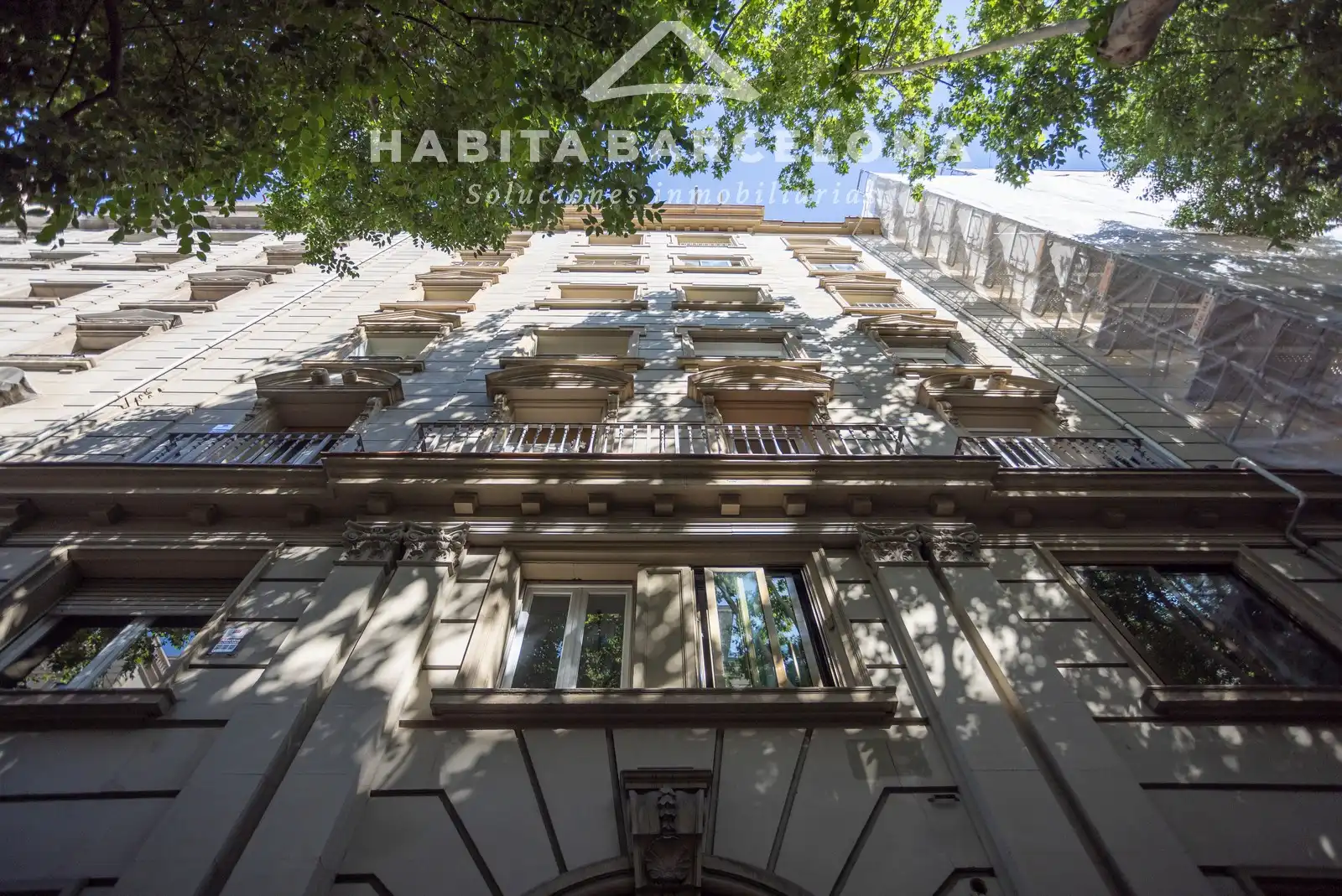 Vista exterior de Piso de alquiler en Barcelona con Aire acondicionado, Calefacción y Parquet