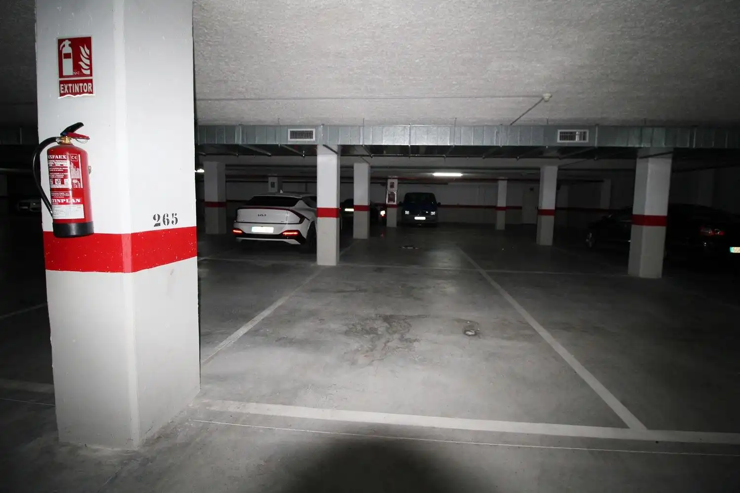 Parking de Apartamento en venta en Oropesa del Mar / Orpesa con Aire acondicionado, Jardín privado y Terraza