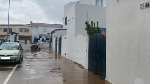 Foto 3 de Casa adosada en venda a Avenida Juan Carlos I, 40, Centro, Bormujos