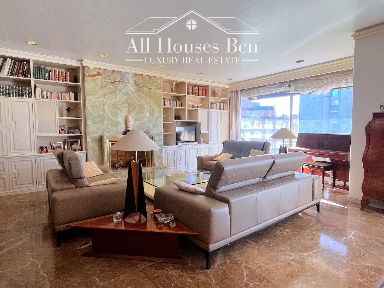 Living room of Attic for sale in  Barcelona Capital  with Air Conditioner, Heating and Terrace
