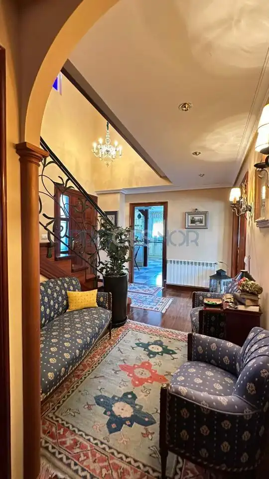 Casa o chalet en venta en Sariegos con Calefacción, Jardín privado y Terraza