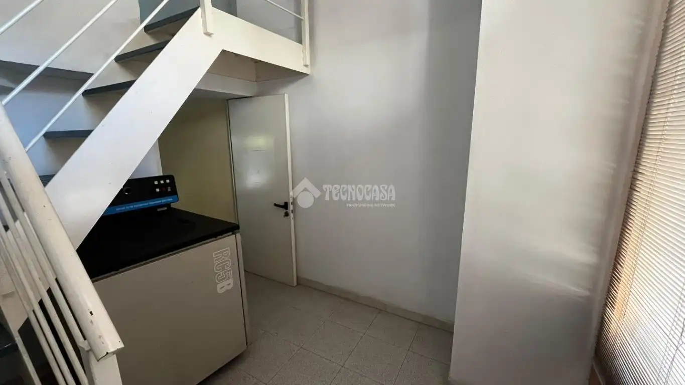 Local comercial en venda a Centre - Eixample – Can Llobet, imagen 8