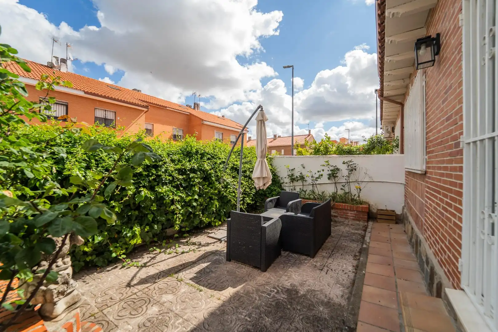 Terraza de Casa adosada en venta en Cedillo del Condado con Calefacción, Jardín privado y Terraza