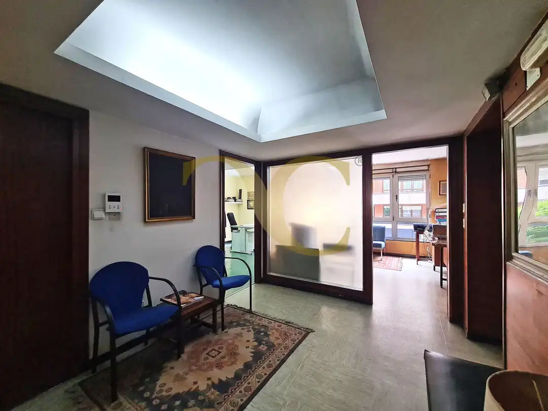 Local comercial en venda a Calle Asturias, imagen 4