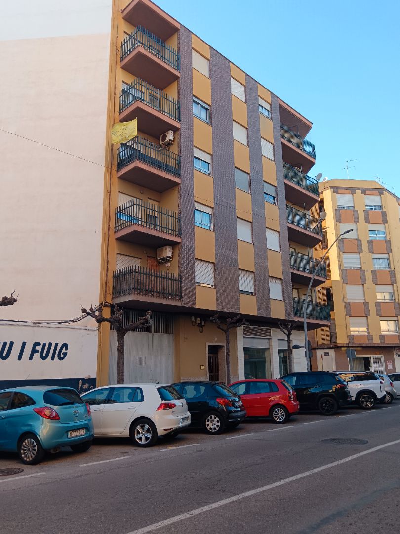 Exterior view of Premises for sale in Vila-real