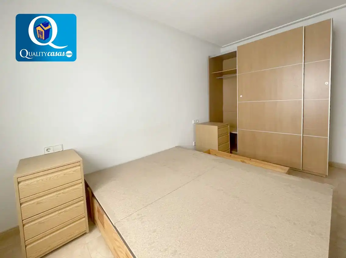 Schlafzimmer von Wohnungen zum Verkauf in Elche / Elx mit Klimaanlage und Abstellraum