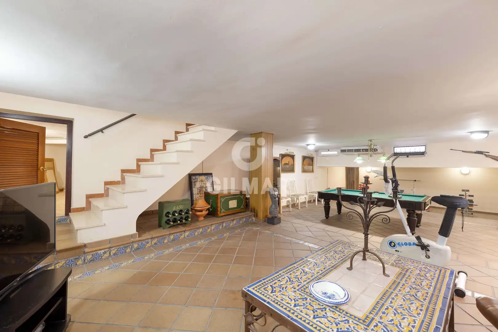 Casa o xalet en venda en Sevilla amb Calefacció i Jardí privat