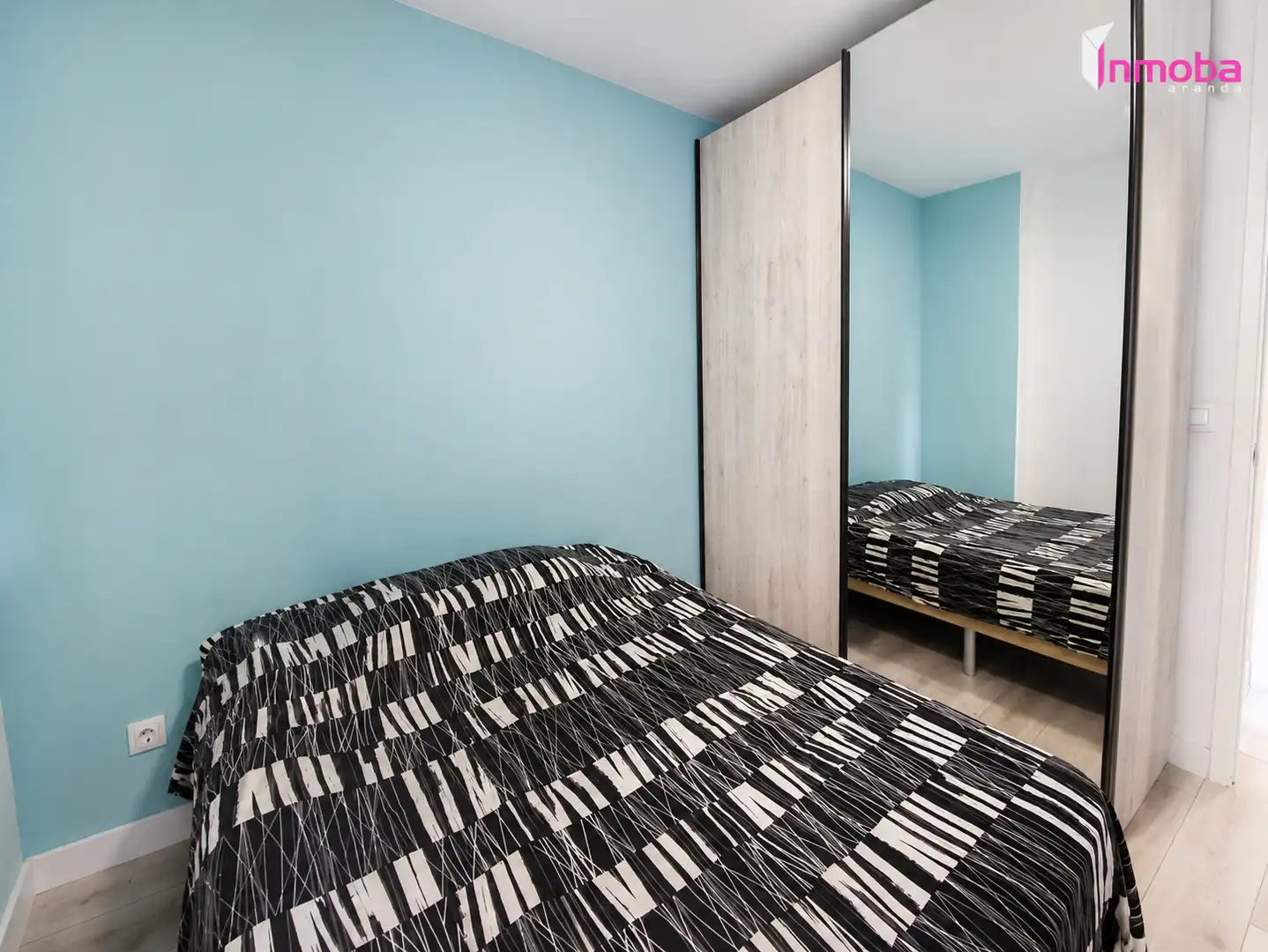 Bedroom of Flat for sale in Aranda de Duero  with Storage room and Balcony
