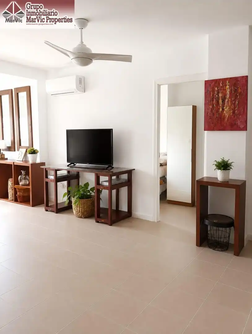Sala de estar de Apartamento en venta en Villajoyosa / La Vila Joiosa con Aire acondicionado, Jardín privado y Amueblado