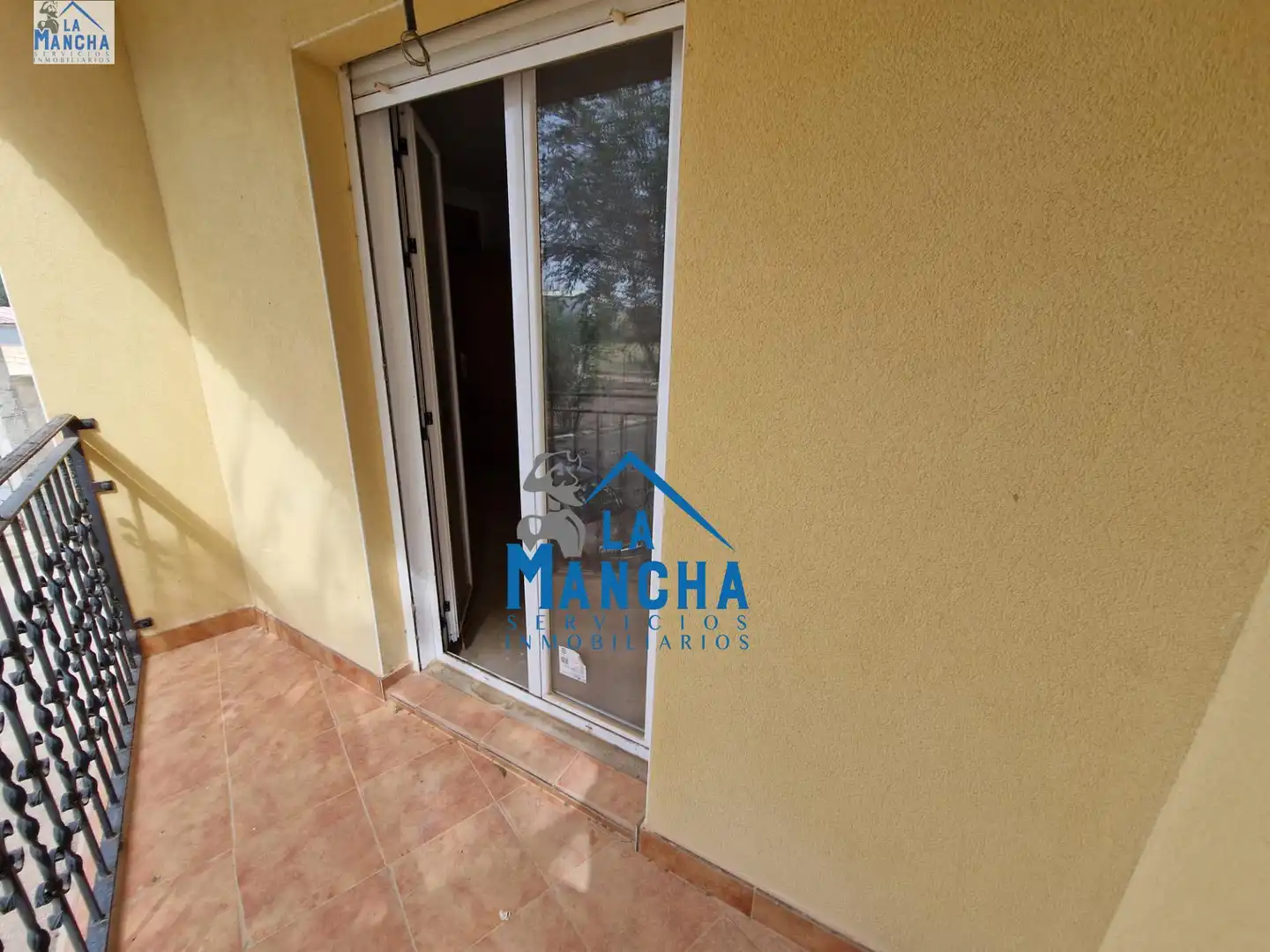 Casa adosada en venta en ROMMEL FERNANDEZ, Pedanías - Extrarradio