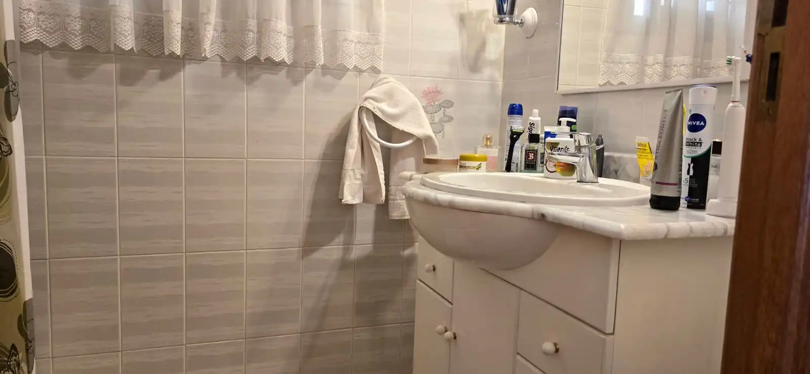 Baño de Piso en venta en La Font d'en Carròs con Terraza, Trastero y Amueblado