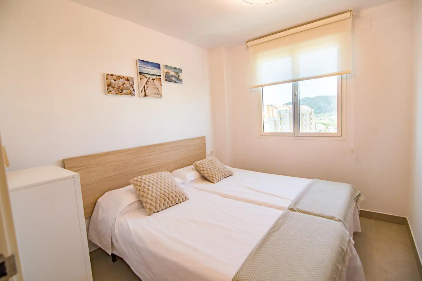 Schlafzimmer von Wohnungen zum Verkauf in Gandia mit Klimaanlage, Privatgarten und Terrasse