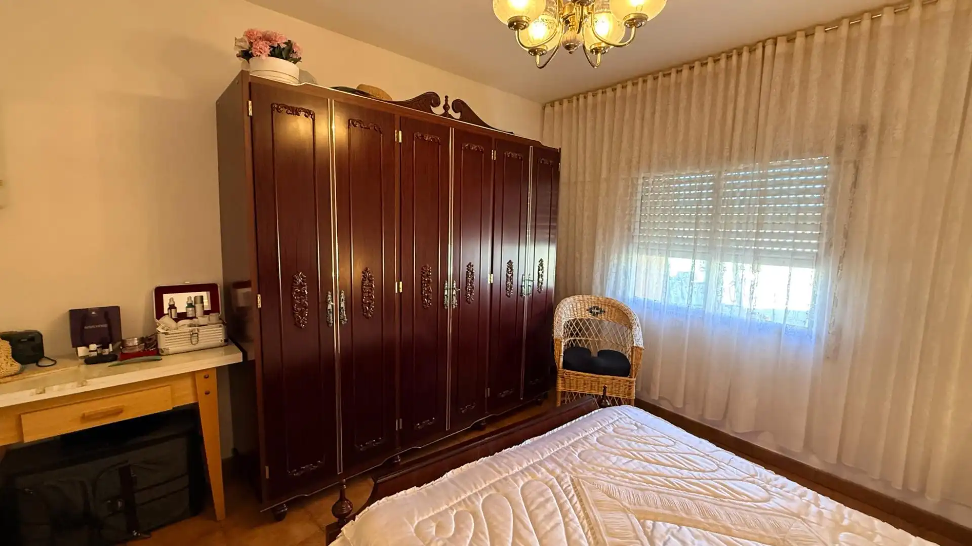 Dormitori de Casa o xalet en venda en Torrecilla del Pinar amb Jardí privat, Traster i Moblat