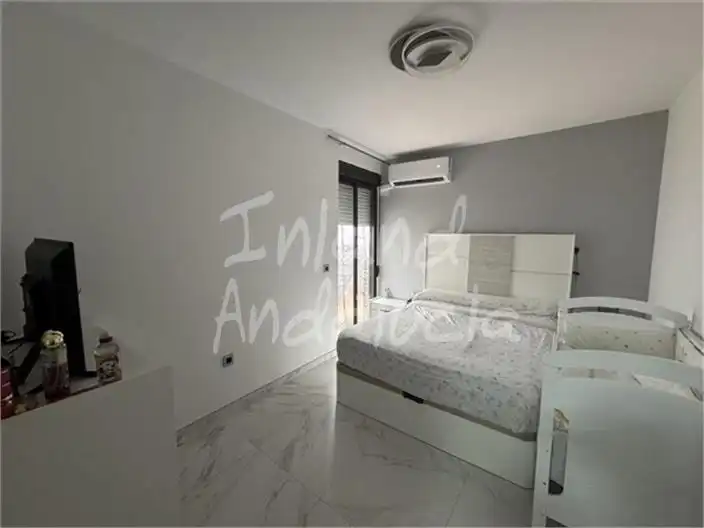 Dormitori de Apartament en venda en Alcaudete amb Internet