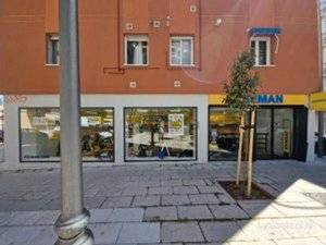 Local comercial en Alquiler en Zona Renfe
