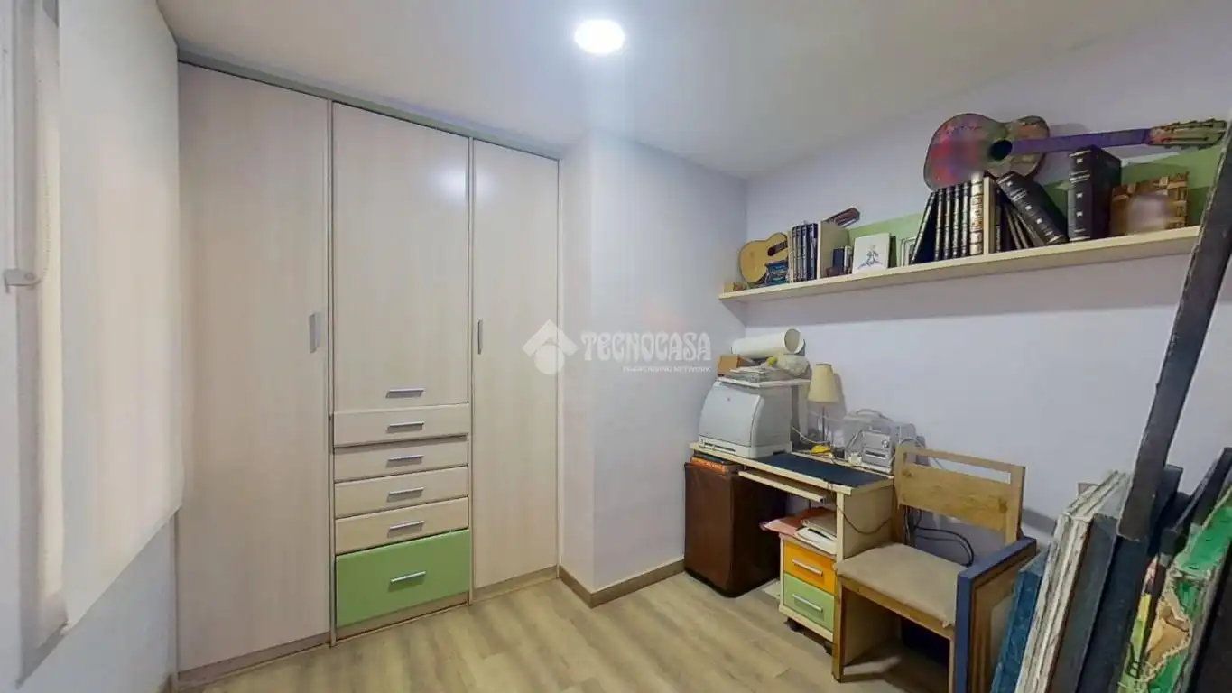 Piso en venta en Barberà del Vallès con Parquet y Terraza