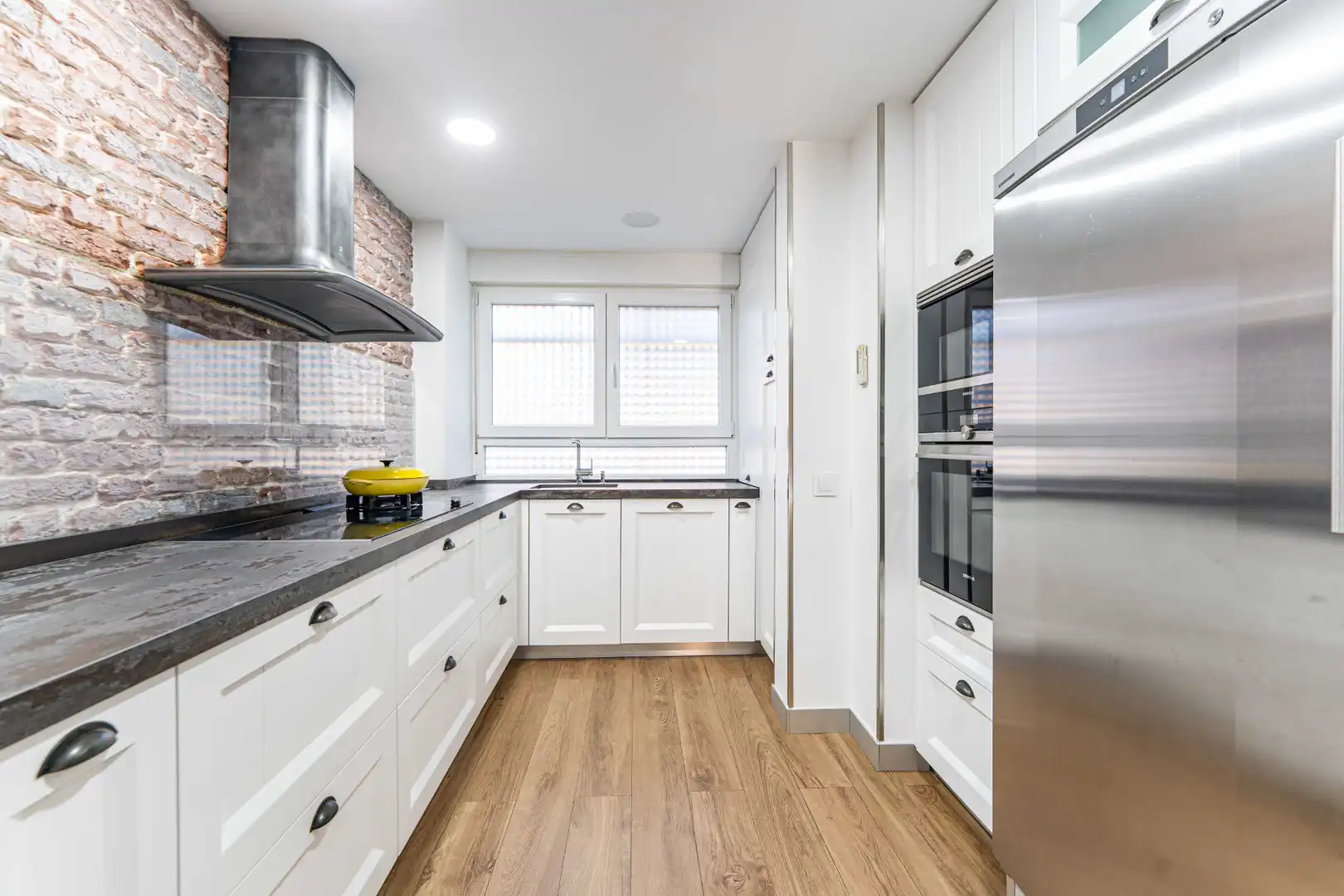 Kitchen of Ground floor for sale in Arroyomolinos (Madrid)  with Air Conditioner, Heating and Private garden
