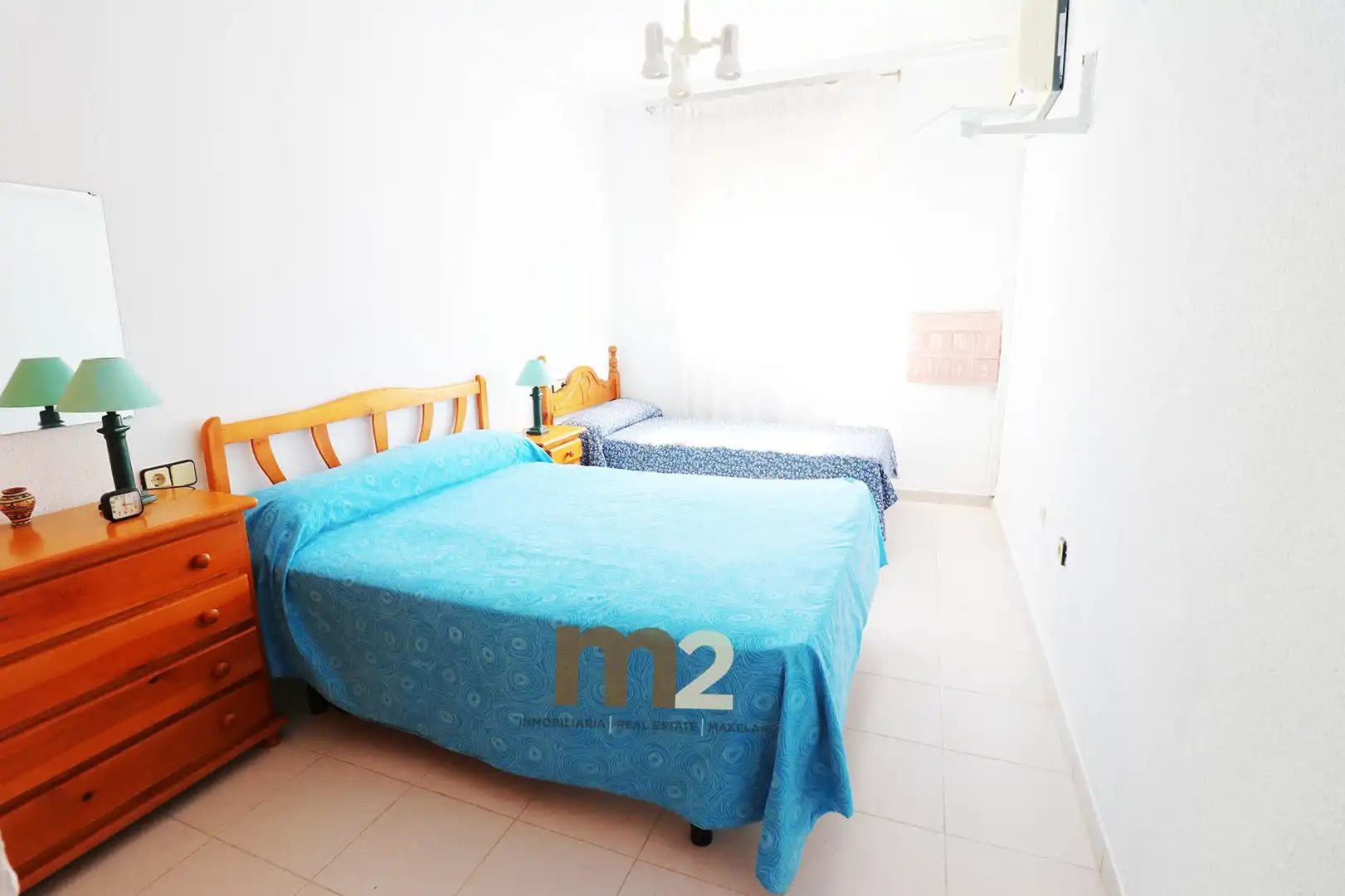 Habitación de Apartamento en venta en Torrevieja con Aire acondicionado, Terraza y Amueblado