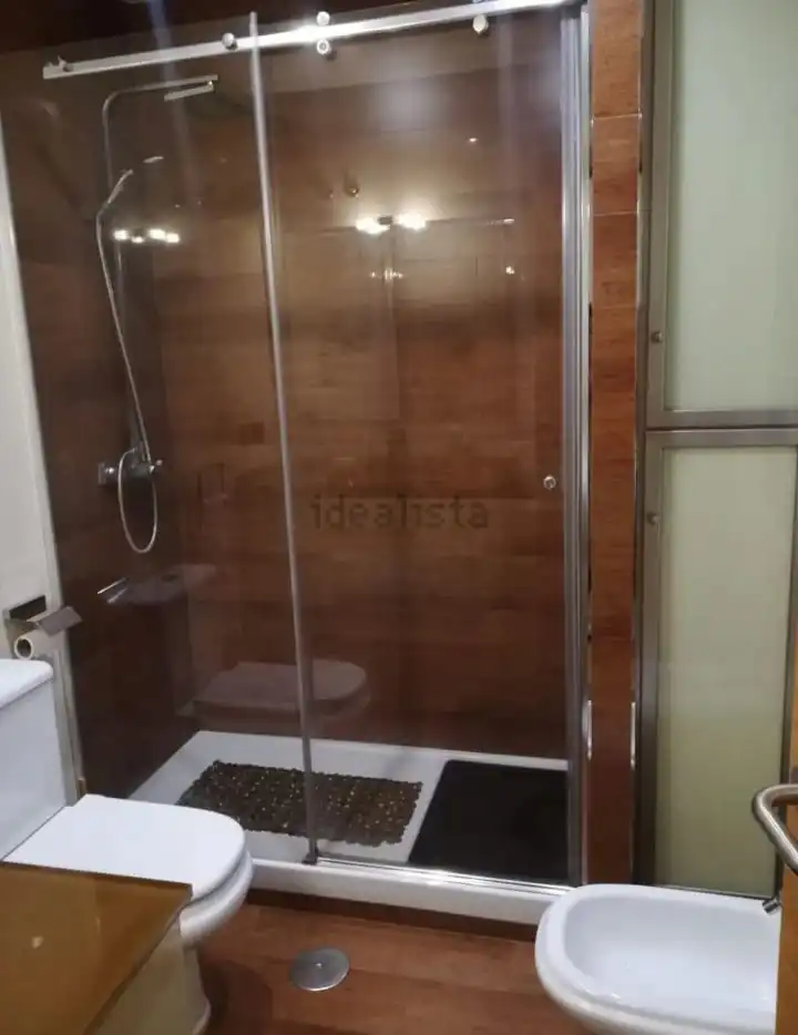 Bathroom of Detached homes for rent in Dos Hermanas  with Air Conditioner and Pets allowed