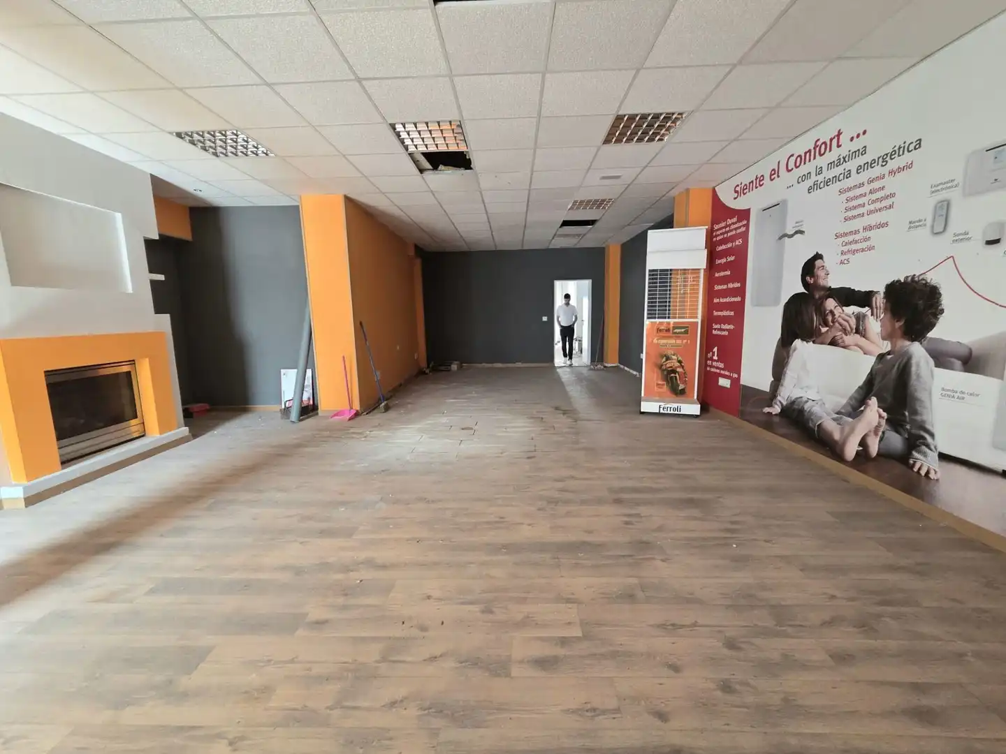 Gewerbefläche zum Verkauf in Zona Calle Valencia