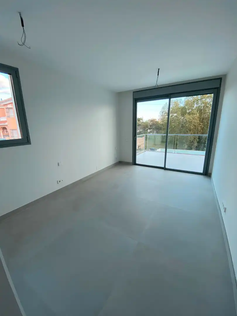 Bedroom of Detached homes for sale in Marbella  with Air Conditioner, Private garden and Terrace