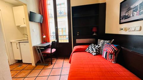 Foto 2 de Estudi de lloguer a Calle Capuchinas, 8, Centro - Sagrario, Granada