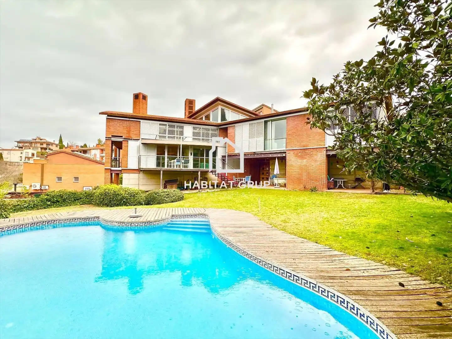 Jardín de Casa o chalet en venta en Girona con Aire acondicionado, Calefacción y Jardín privado