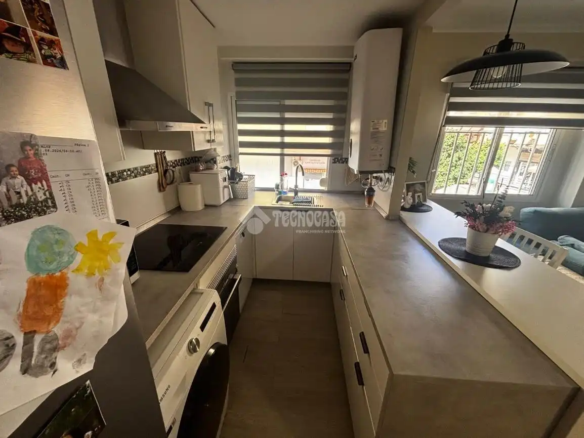 Cocina de Piso en venta en Málaga con Aire acondicionado y Parquet