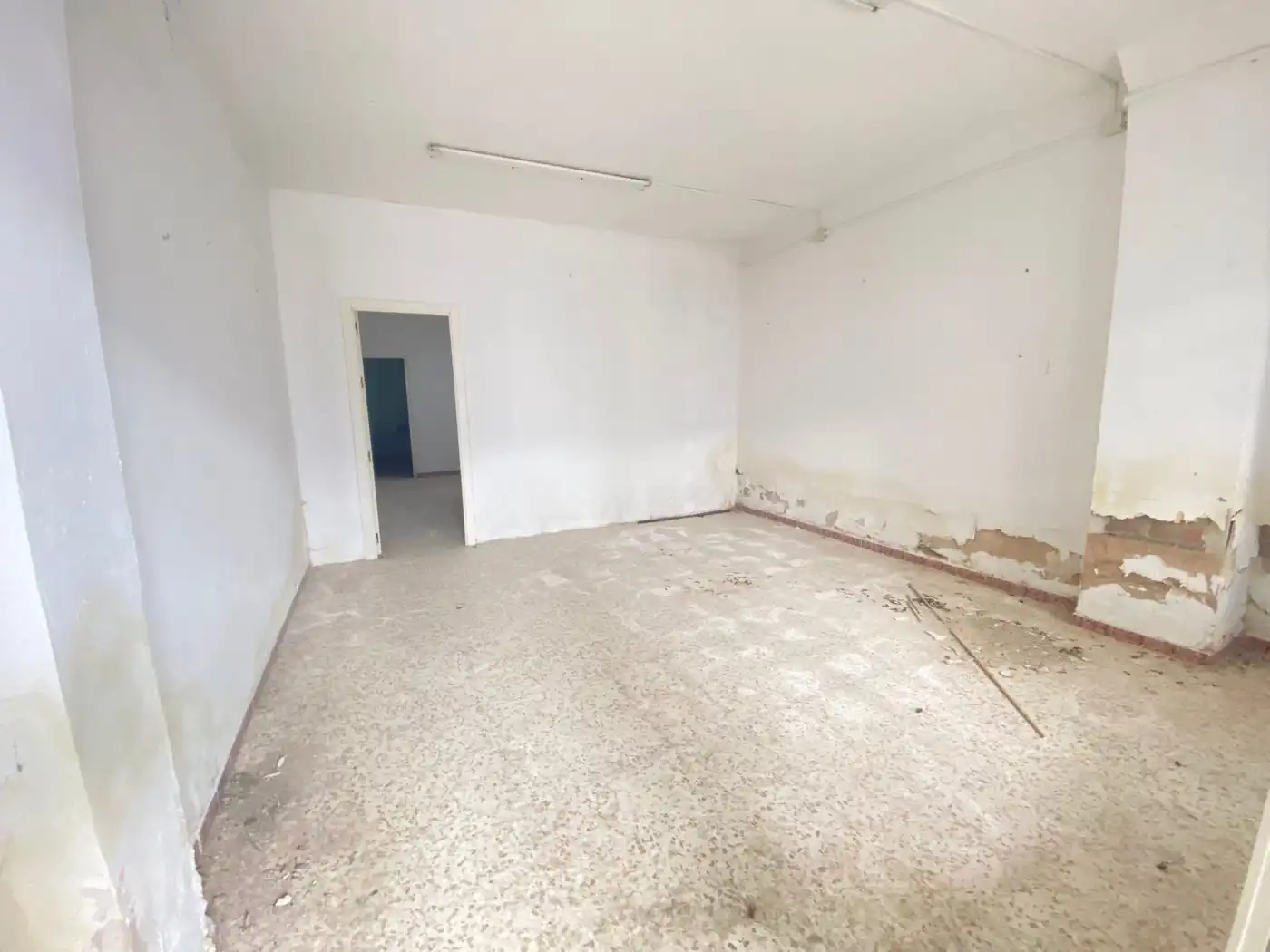 Nave industrial en venta en Lora del Río