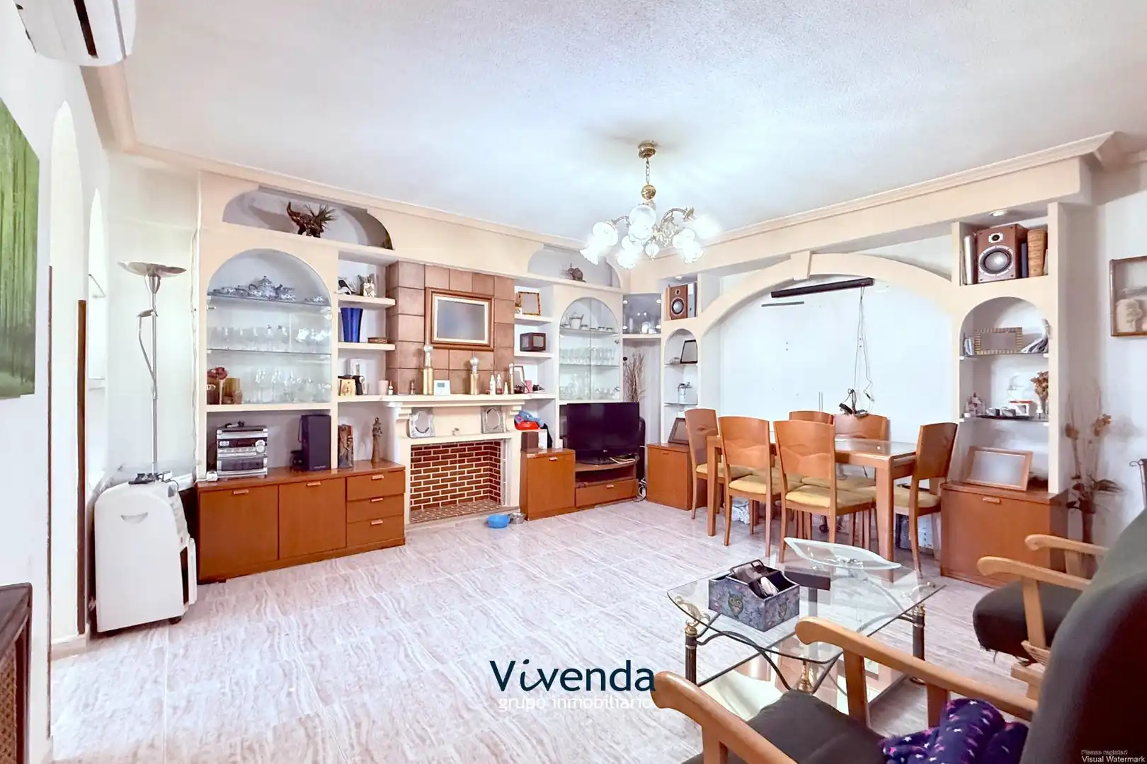 Living room of Flat for sale in Móstoles  with Air Conditioner, Heating and Storage room