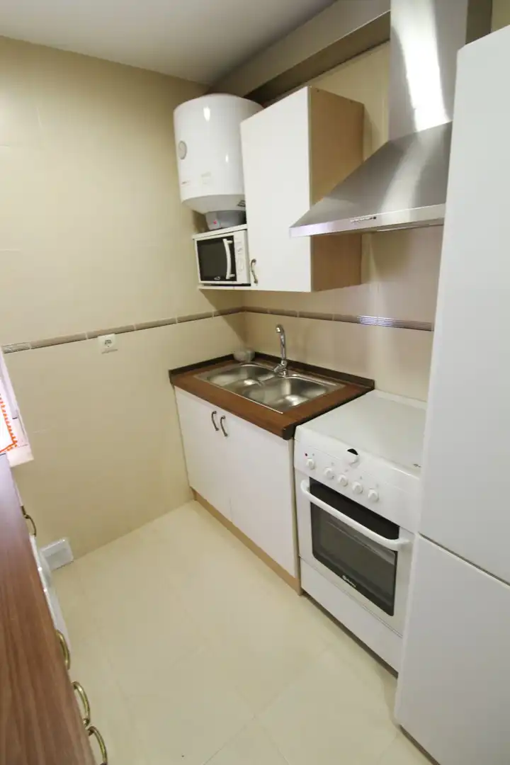 Cocina de Piso en venta en Ciudad Real con Calefacción y Trastero