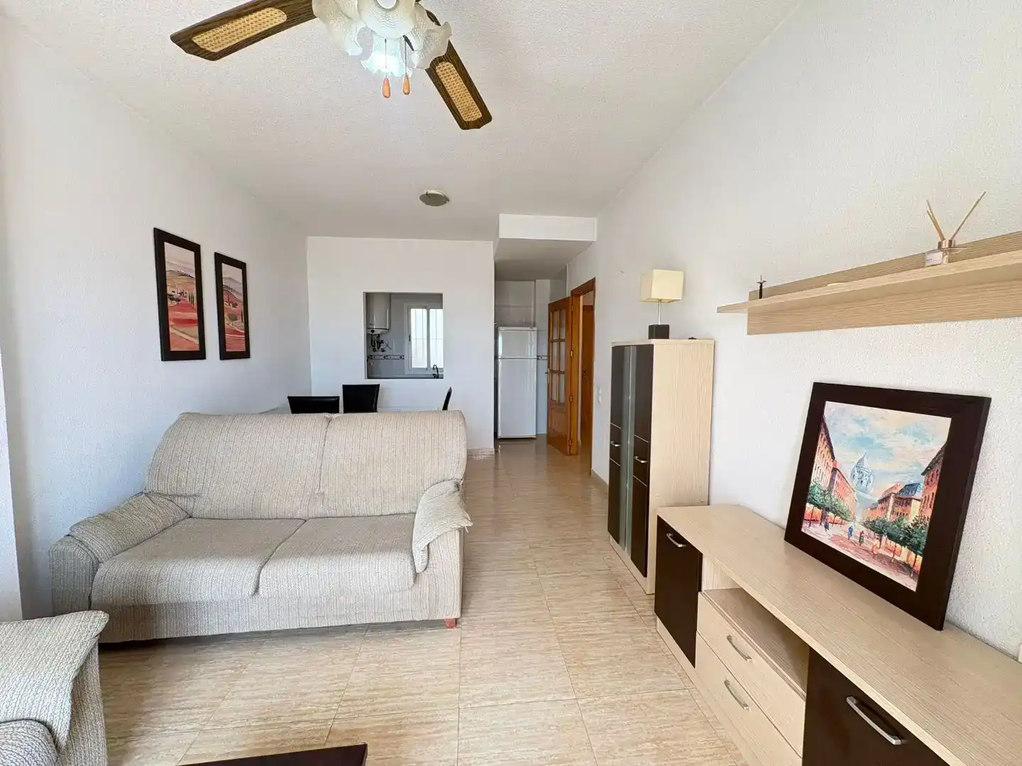 Sala d'estar de Pis en venda en Roquetas de Mar amb Piscina