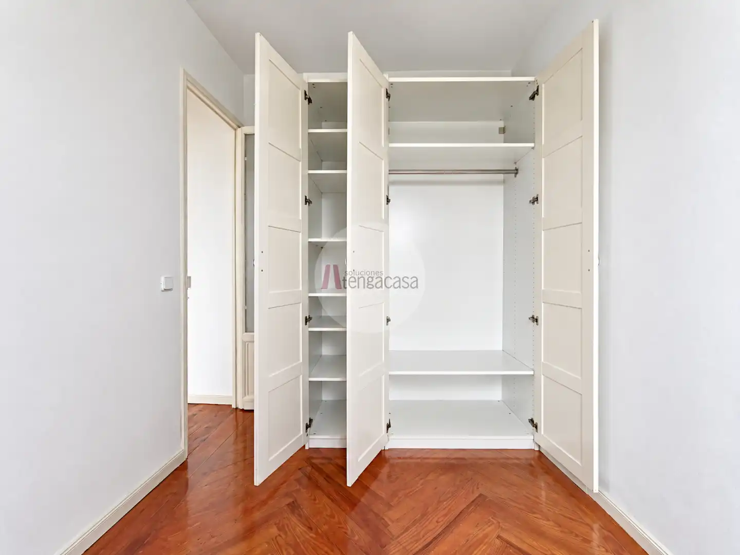 Schlafzimmer von Wohnung zur Miete in Chamberí