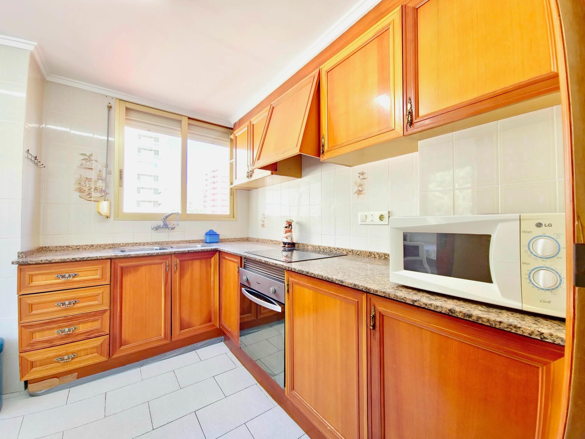 Kitchen of Flat for sale in Cullera  with Terrace, Balcony and Community pool