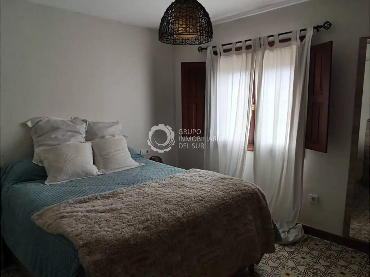 Habitación de Dúplex en venta en Benalup-Casas Viejas con Aire acondicionado y Amueblado