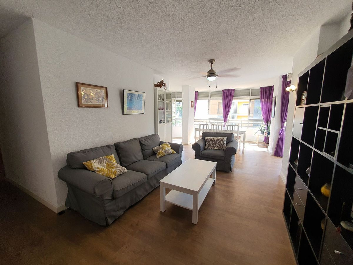 Living room of Apartment for sale in Fuengirola  with Air Conditioner, Heating and Terrace