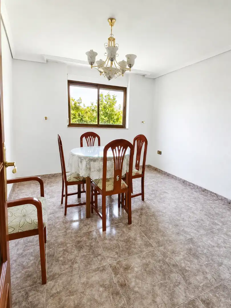 Comedor de Piso en venta en Córdoba con Aire acondicionado, Horno y Lavadora