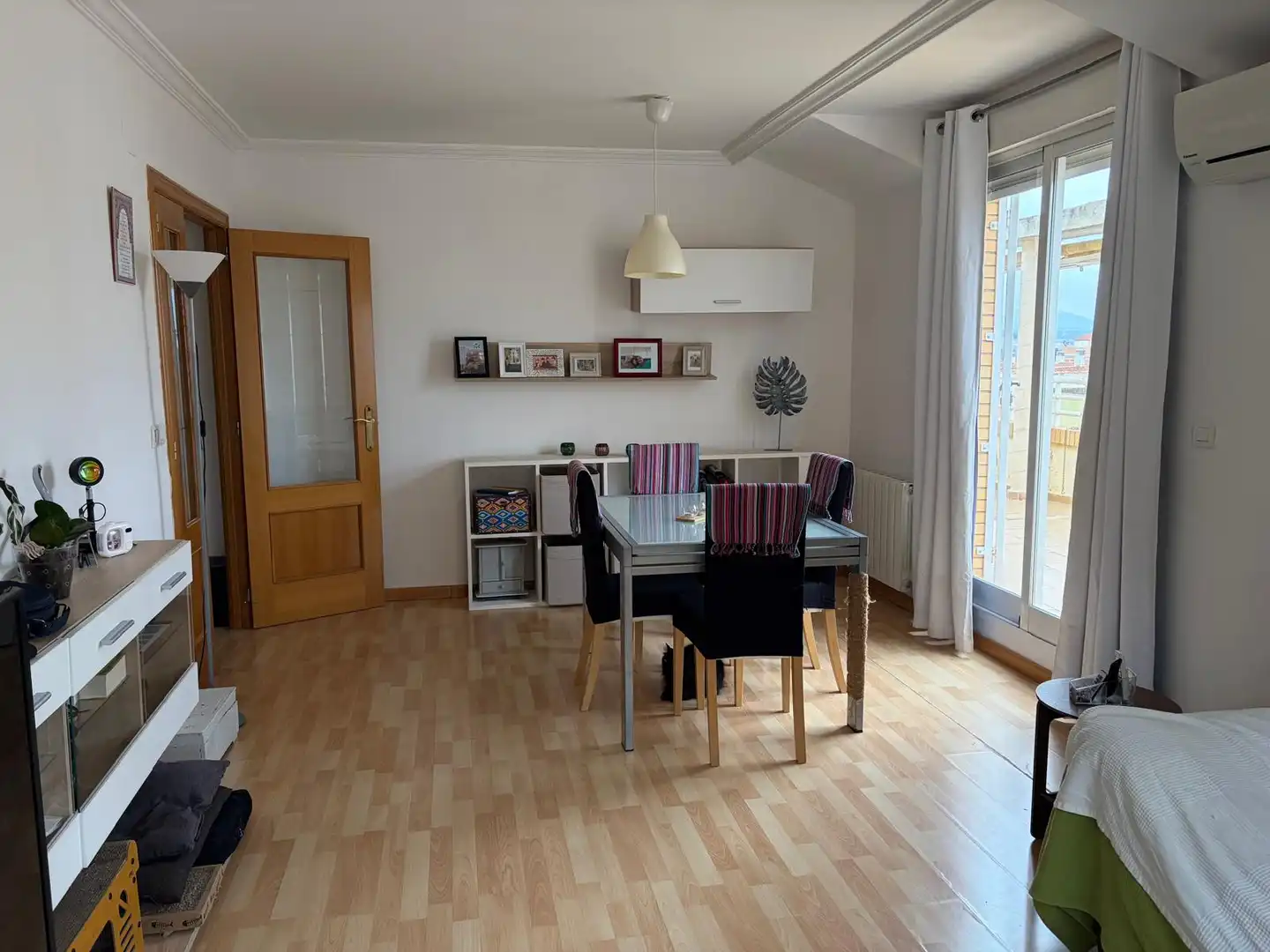 Menjador de Àtic en venda en Villena amb Aire condicionat, Calefacció i Parquet