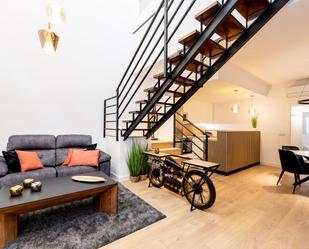 Living room of Loft to rent in  Madrid Capital  with Air Conditioner, Heating and Alarm