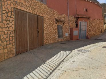 House for sale in Guadix