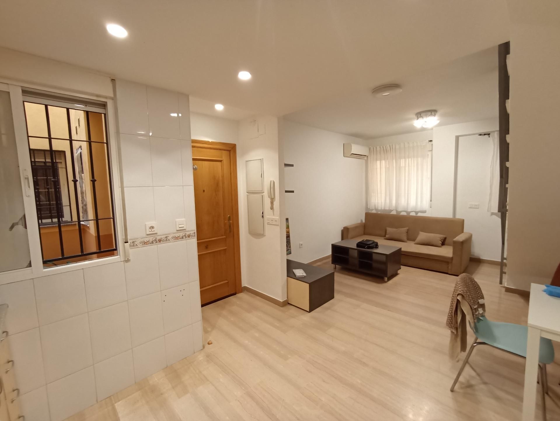Sala de estar de Dúplex en venta en Alhendín con Aire acondicionado, Trastero y Amueblado