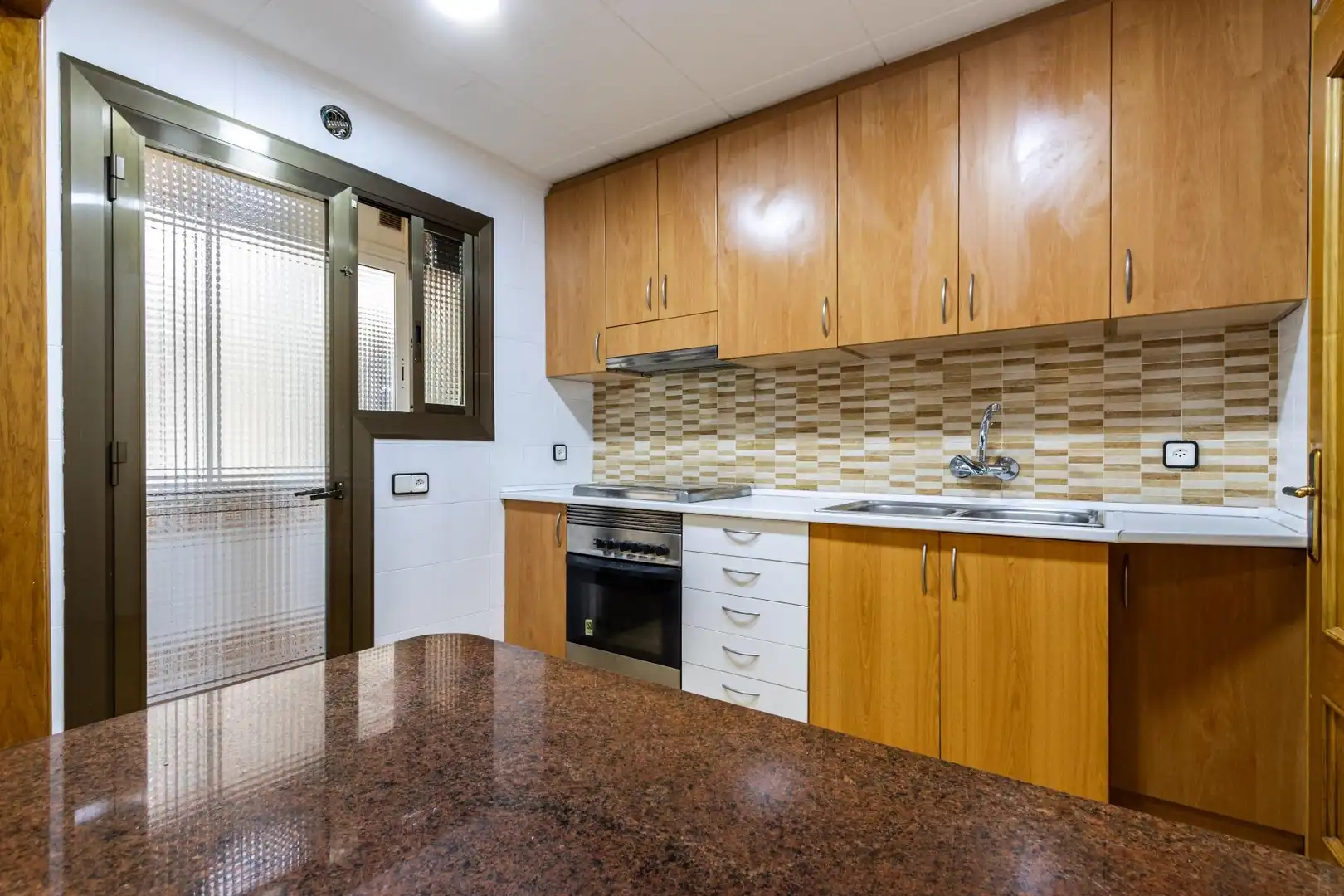 Kitchen of Flat for sale in Sabadell  with Heating and Parquet flooring