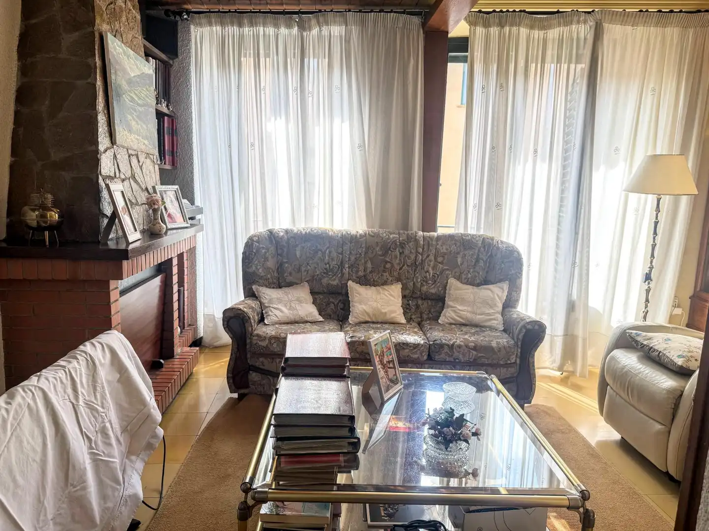 Living room of Flat for sale in Girona  with Heating and Balcony