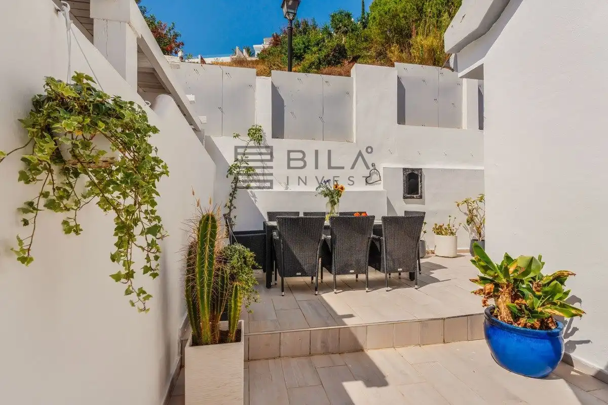 Maison mitoyenne avec piscine à vendre à Urb. Mimosas, imagen 3