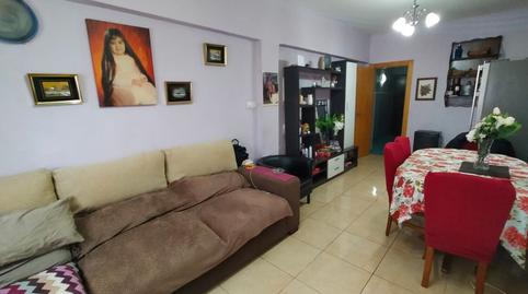 Foto 5 de Piso en venta en Santa Bárbara - Ciudad Deportiva, La Línea de la Concepción