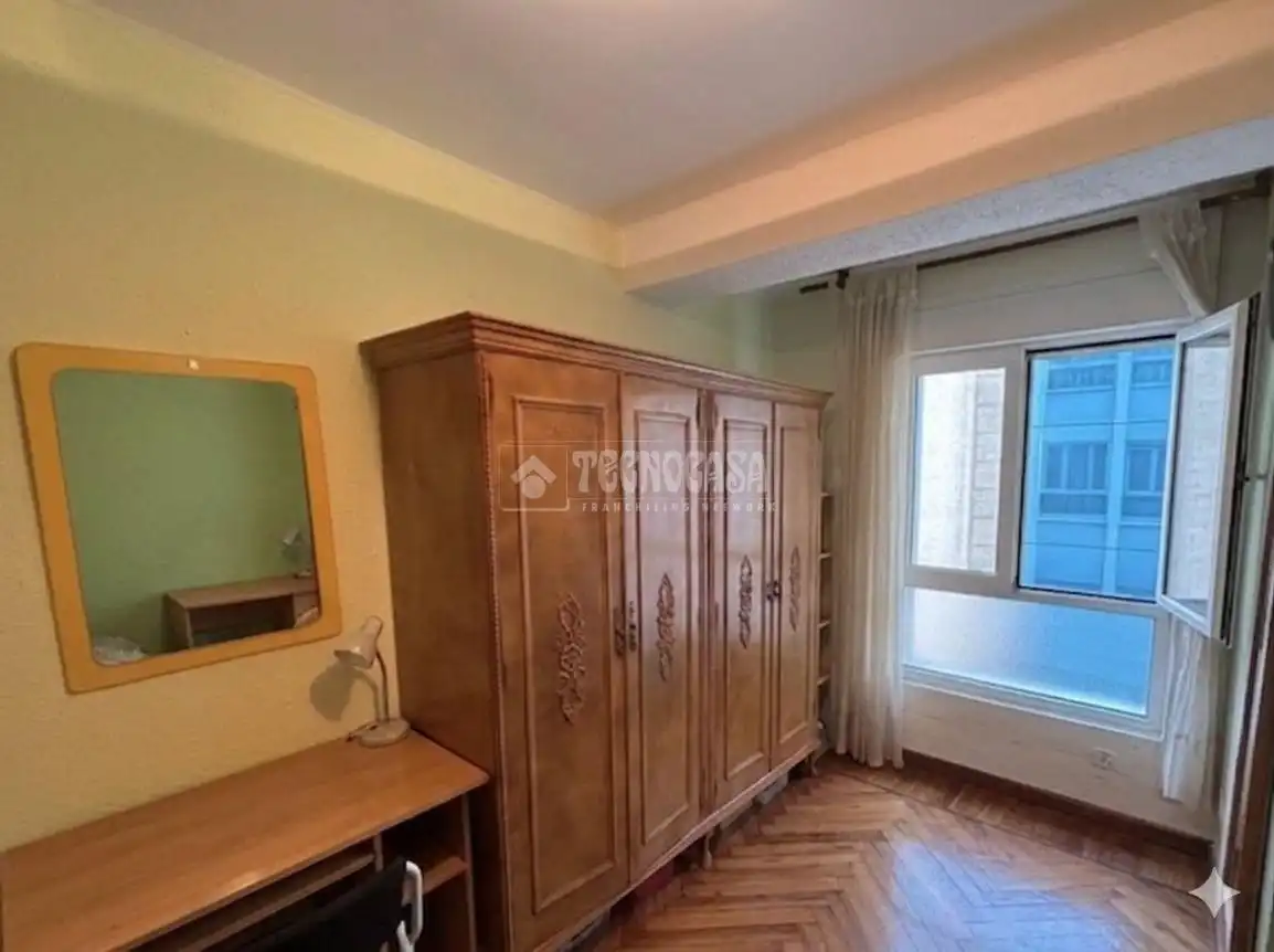 Habitación de Piso en venta en Santander con Calefacción