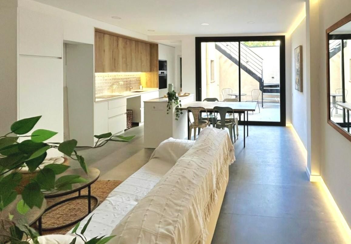 Sala d'estar de Casa o xalet en venda en Terrassa amb Aire condicionat, Calefacció i Parquet